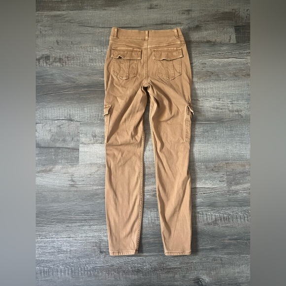 SPANX Stretch Twill Ankle Cargo Pant Medium Honey Glow Utility Pants Brown Tan - Picture 7 of 7